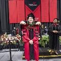 0501MedicalGraduation1677